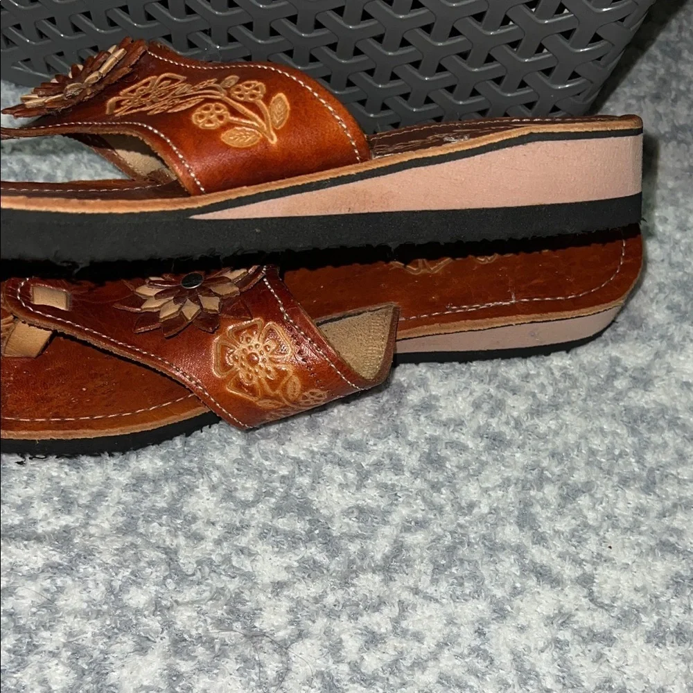MEXICANA Brown Floral Original Leather Sandals Size 8 - Picture 3 of 7